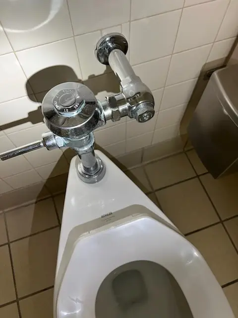 Fixture installation and repair for Garbage Disposal in Venice